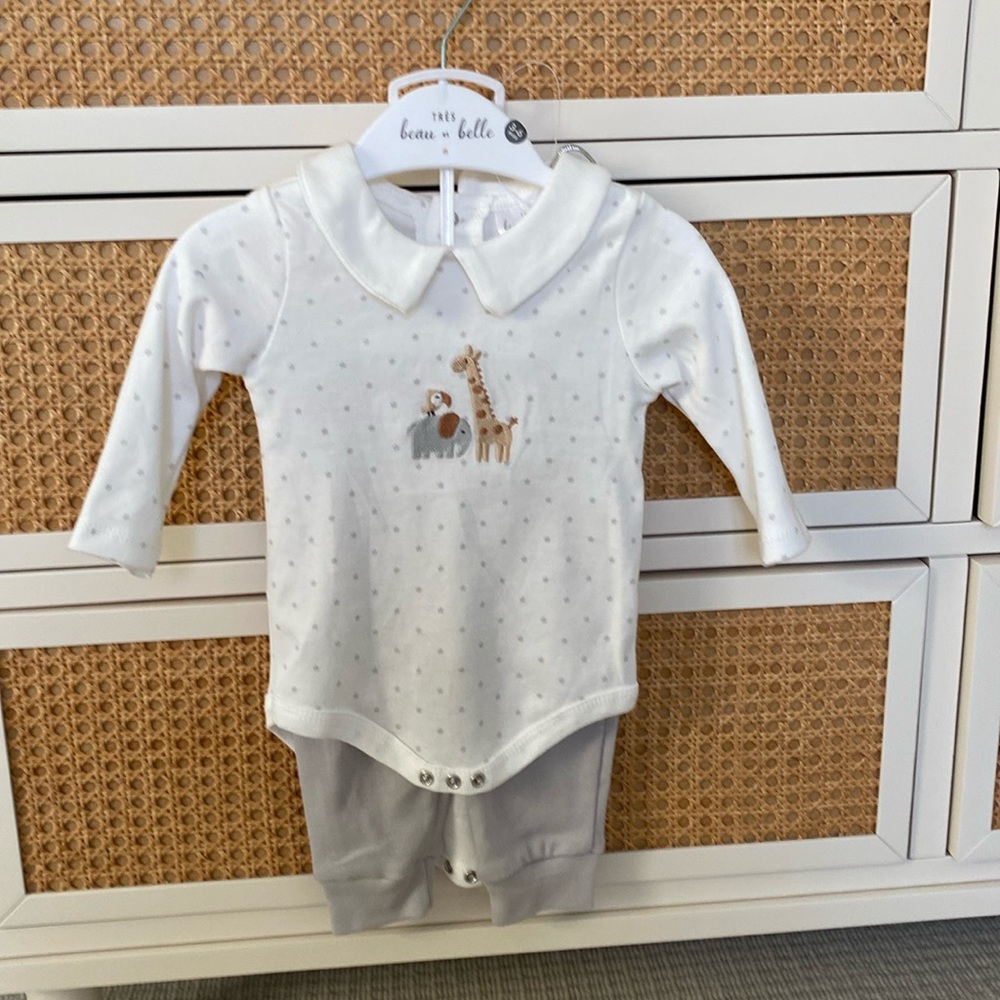 Tres beau et belle 3-6 month outfit